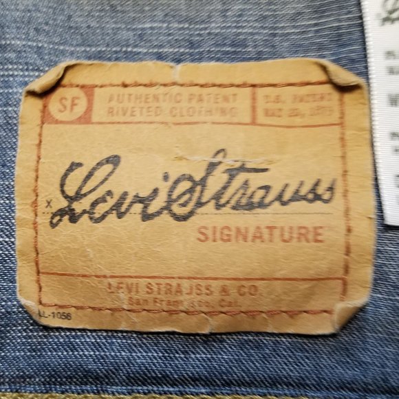 Signature by Levi Strauss Blue Denim Jean Jacket - Picture 4 of 16